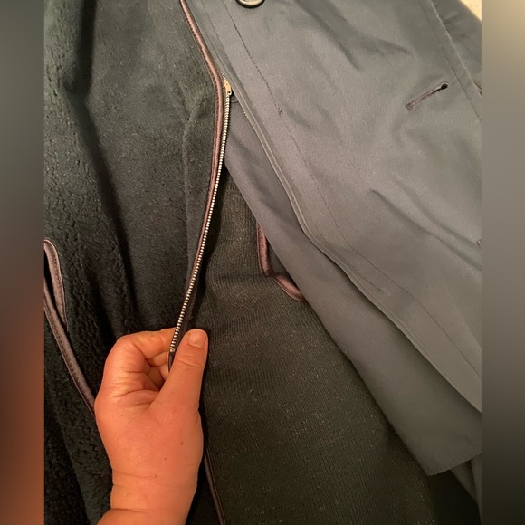 LONDON FOG Men's Iconic Double Breasted Trench Coat with Zip-Out Liner - Picture 6 of 10